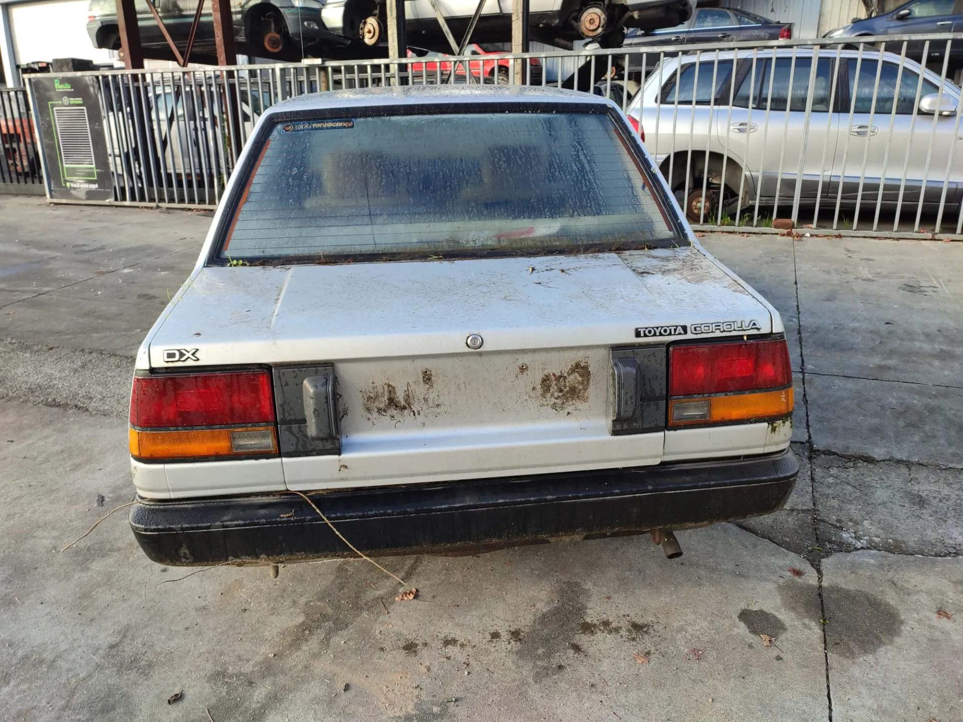 Corolla Sedan  TOYOTA Corolla Sedan (_E18_, ZRE17_) Imagem-5